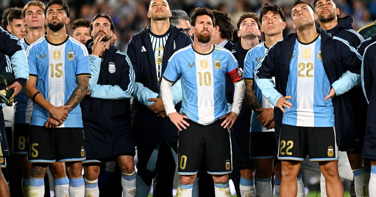 ميسي يودّع الأرجنتين.. غياب بطلين من مونديال قطر يثير التساؤلات
