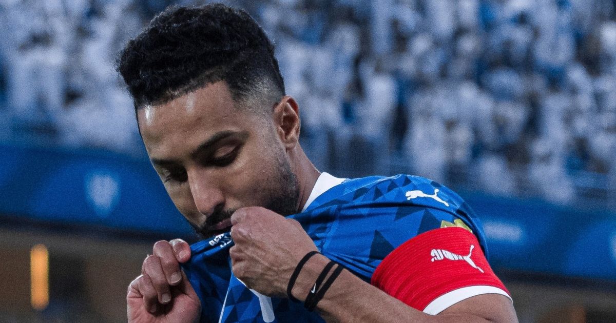 شاهد.. سالم الدوسري يرد على شائعات النصر بطريقة راموس