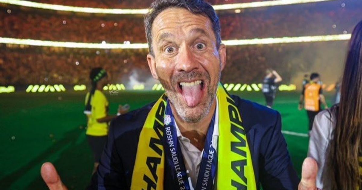 الاتحاد يُخطط لإنهاء تجربة المدير الرياضي رامون بلانيس