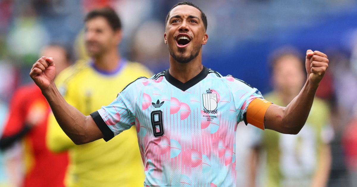يوري تيليمانس أفضل لاعبي مباراة بلجيكا والسنغال بعد أداء مبهر