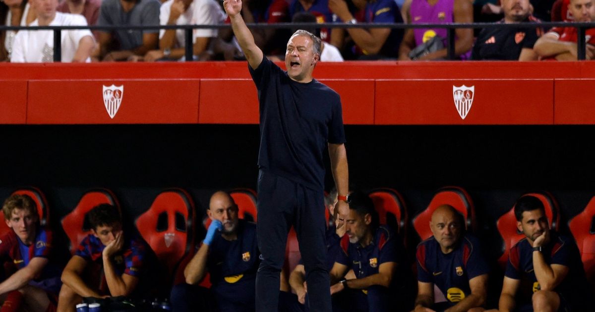 فليك: تجديد عقد رافينيا أفضل قرار لبرشلونة ولم أفقد ثقتي في تشيزني
