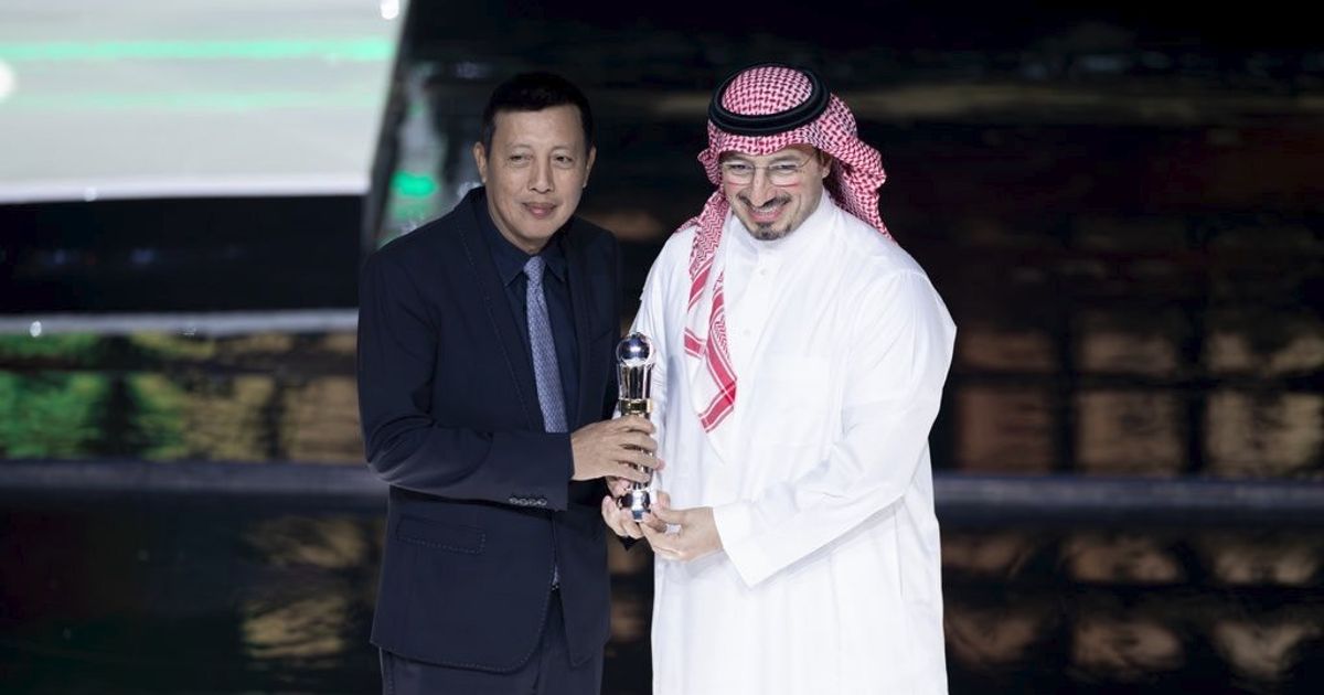 ياسر المسحل يتمنّى التوفيق للإمارات والعراق في تصفيات كأس العالم 2026