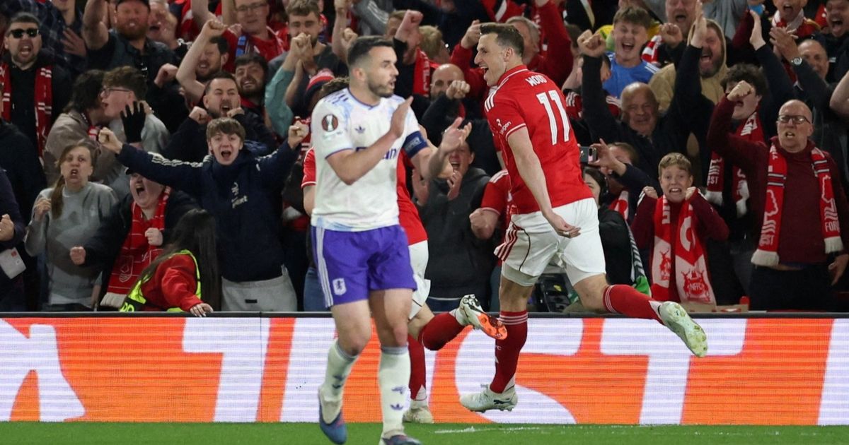 شاهد.. ركلة جزاء تمنح نوتنغهام فورست الفوز على أستون فيلا