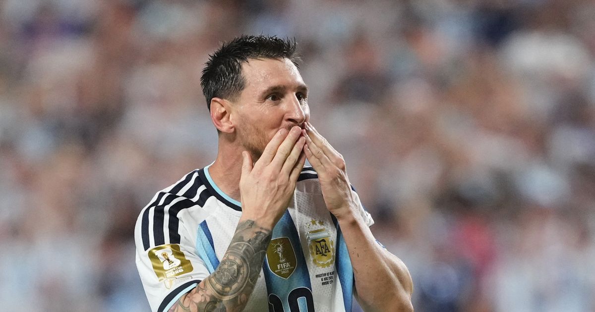 مساحات سبورت : ميسي: الأرجنتين حققت نصراً كبيراً وهذا سبب بكائي بعد هدفي الأول