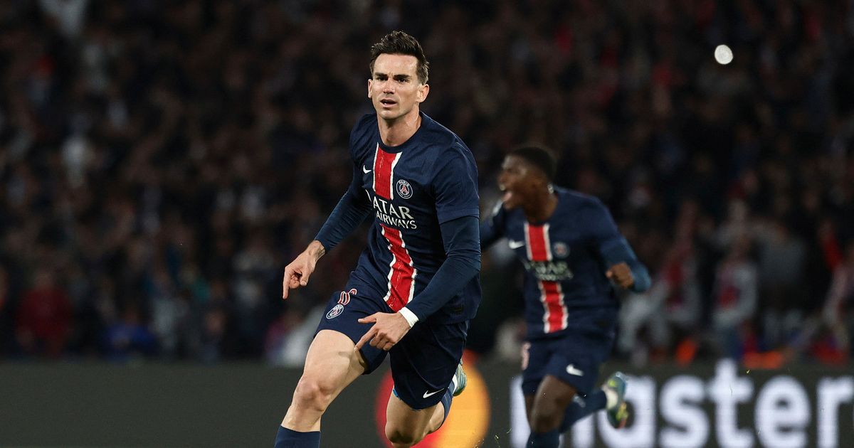 هل يخطف النصر لاعب وسط باريس سان جيرمان؟