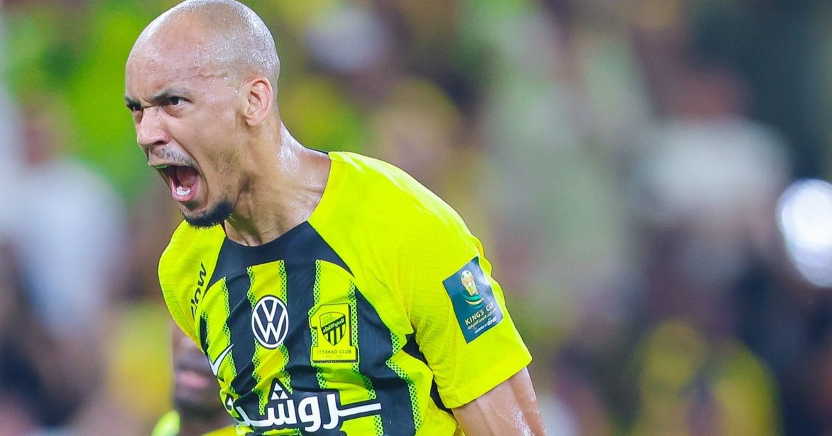 شاهد.. فابينيو يتقدم للاتحاد على الشباب بهدفٍ من ركلة جزاء