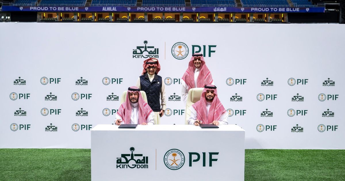 الهلال يتطلّع إلى "مرحلة جديدة" بعد استكمال استحواذ "المملكة القابضة" على 70% من أسهمه