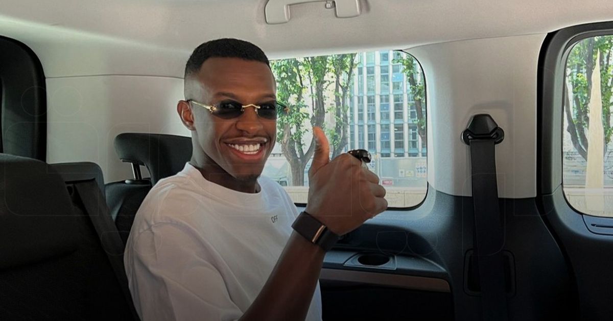 شاهد.. البرنامج الكامل لتقديم سعود عبد الحميد لاعباً لنادي روما