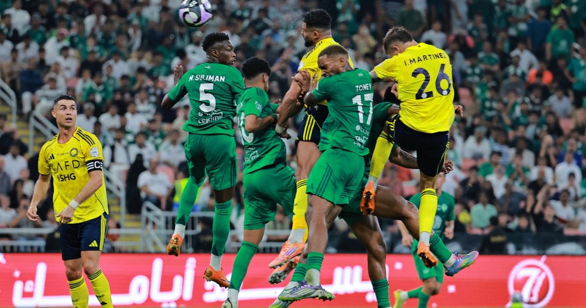 شاهد.. شوط أول مثير و4 أهداف في كلاسيكو الأهلي والنصر