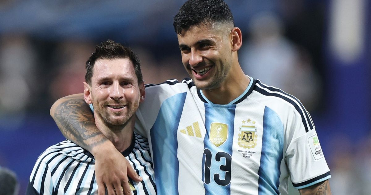 روميرو: يجب أن يفوز ميسي بالكرة الذهبية حتى يقرر الاعتزال