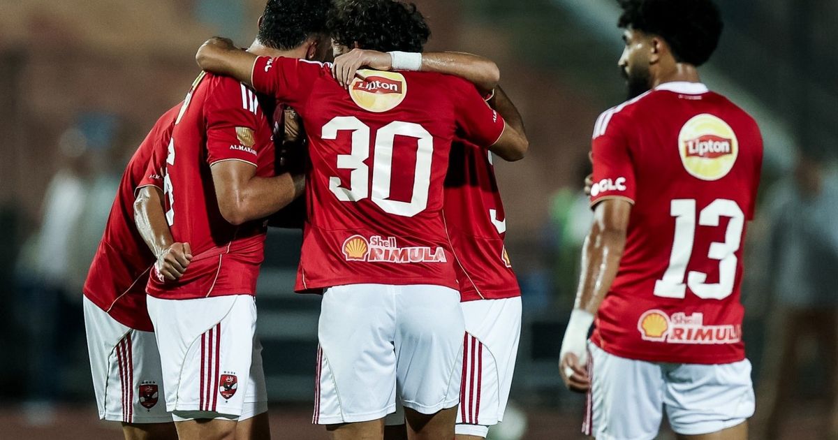 لماذا رفض الأهلي إعلان قائمة مباراة الزمالك بقمة الدوري المصري؟