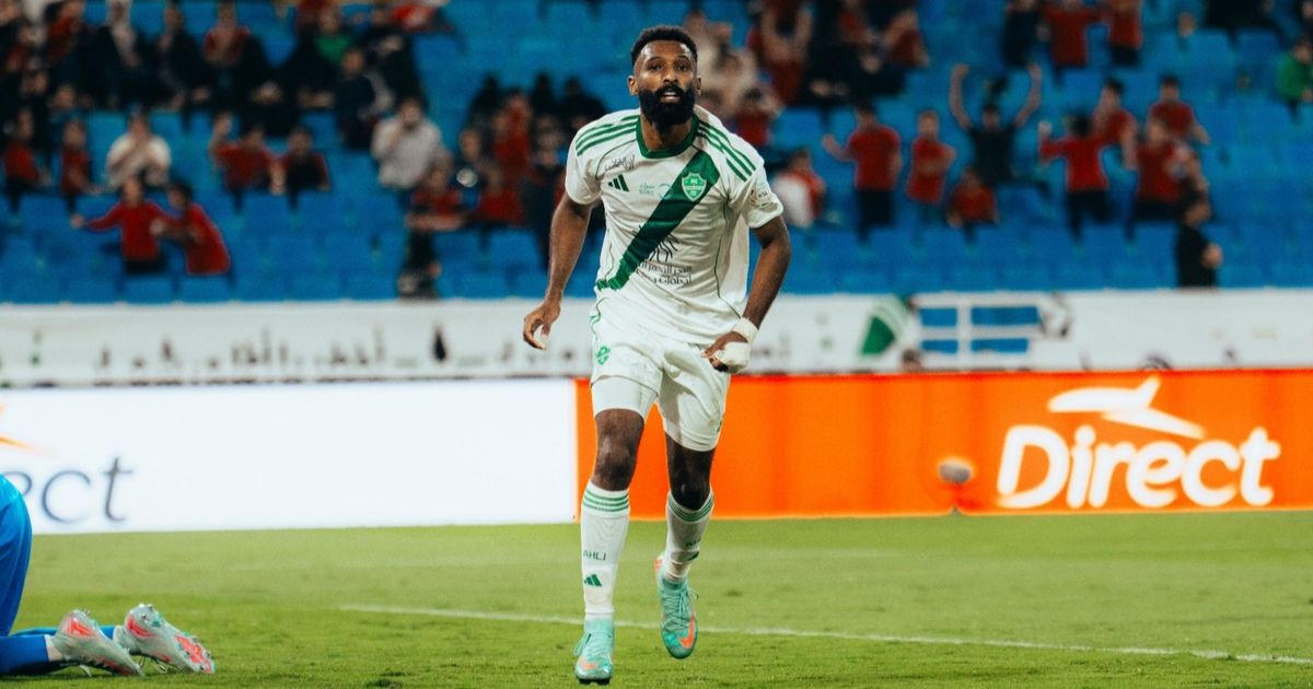 شاهد.. فراس البريكان يمنح التقدم للأهلي على النجمة في الشوط الأول