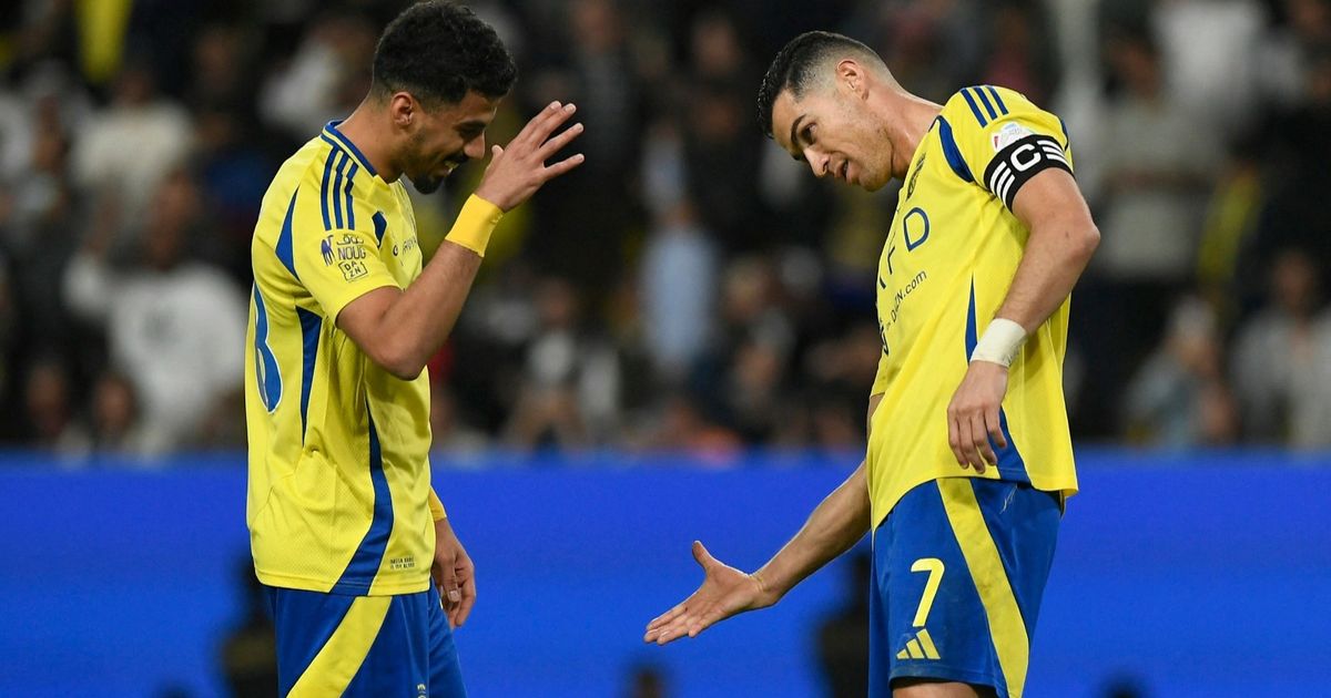 الهلال يتحرك لفسخ عقد لاجامي مع النصر من أجل مونديال الأندية