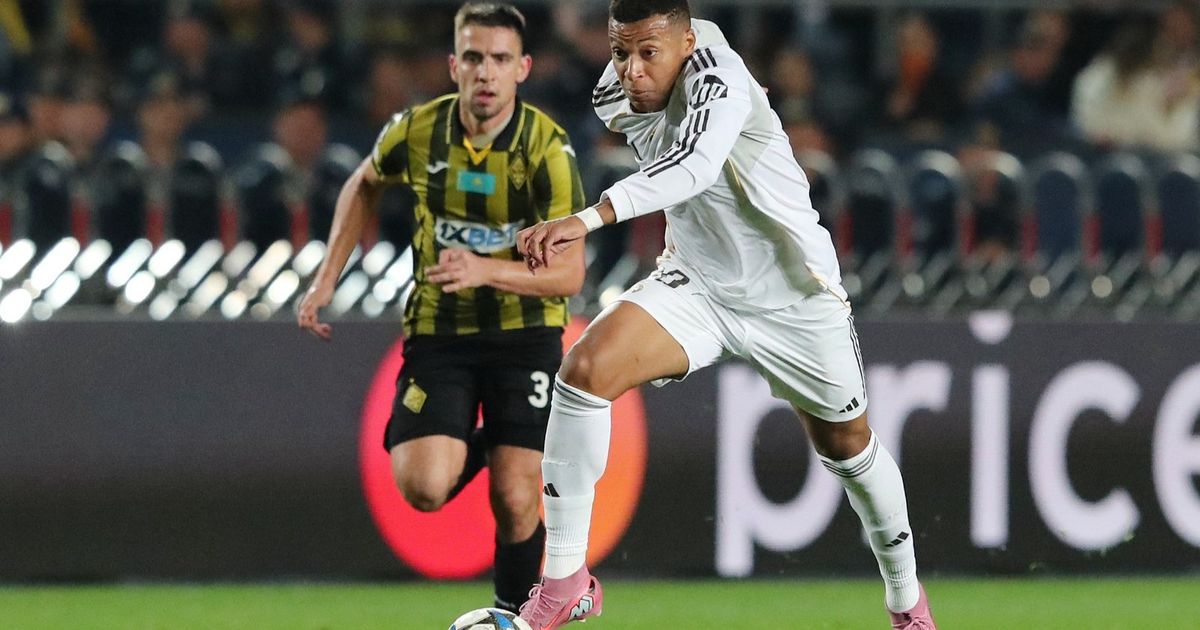 كيليان مبابي لاعب الأسبوع في دوري أبطال أوروبا