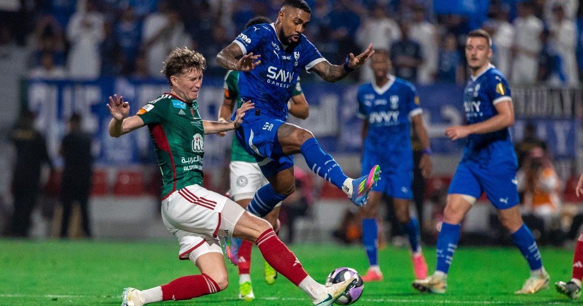 شاهد.. الهلال يواصل نزيف النقاط ويبتعد أكثر عن الاتحاد المتصدر