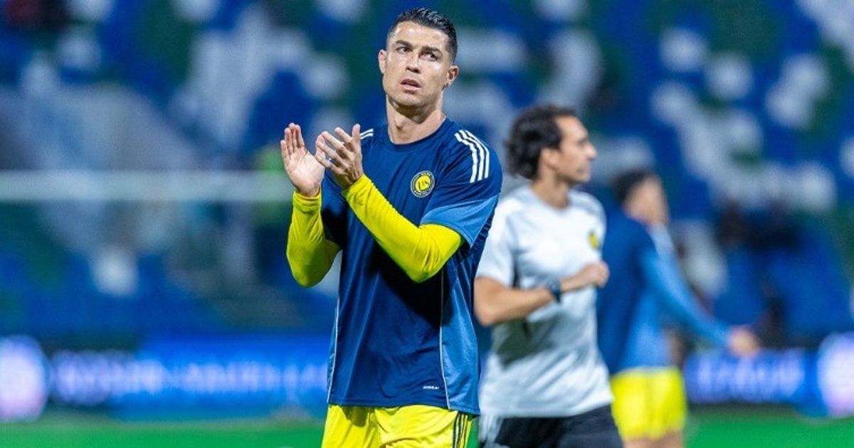 شاهد.. الجمهور يهتف للعائد كريستيانو رونالدو قبل لقاء النصر والفتح