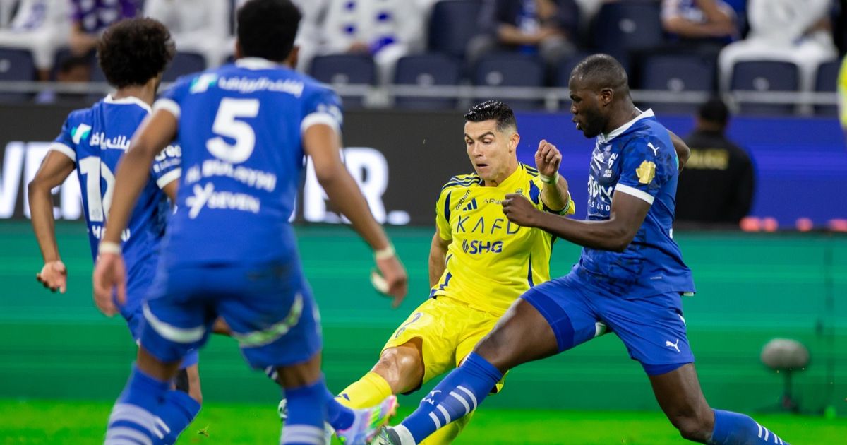 مفاجأة الموسم.. هل ينضم رونالدو إلى الهلال ويواجه ريال مدريد؟