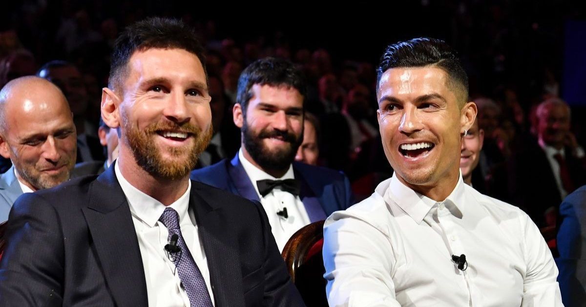 ليس ميسي ولا رونالدو.. أغنى لاعب كرة قدم في العالم يبحث عن نادٍ جديد