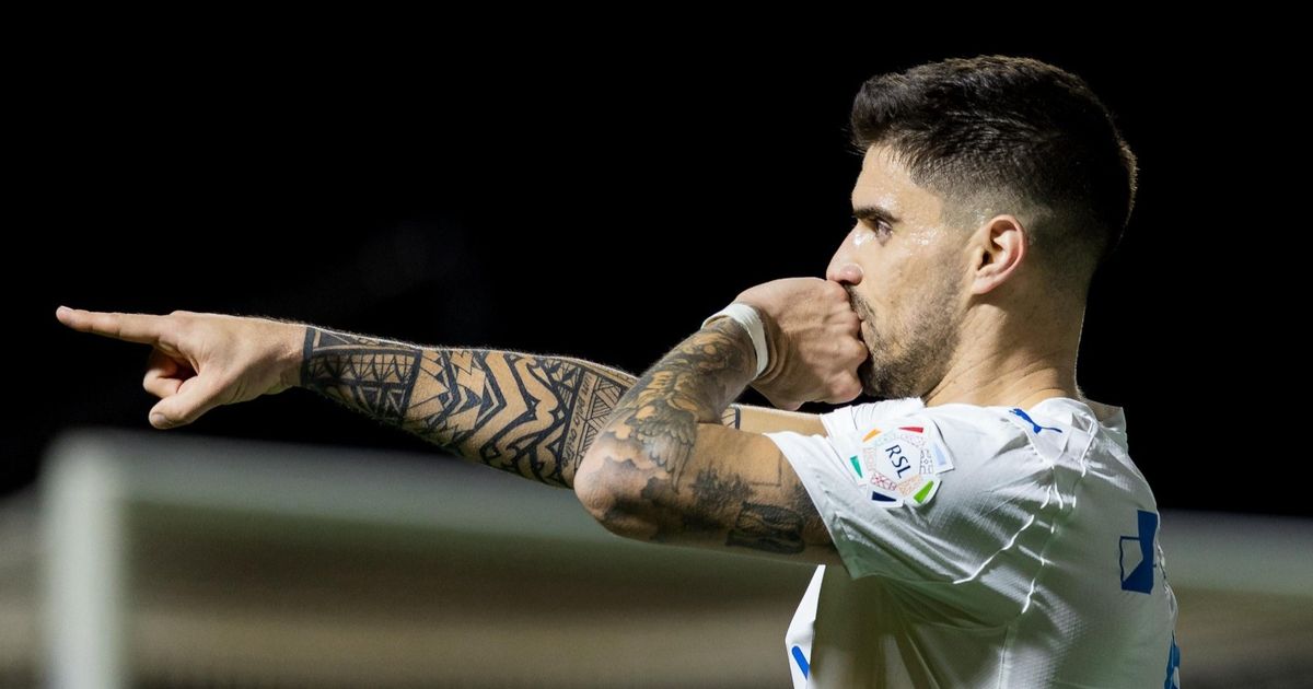 ملخص وأهداف مباراة نيوم والهلال (1-2) في دوري روشن السعودي