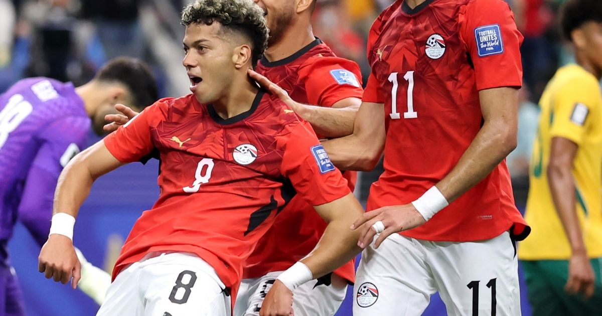 التشكيلة المثالية بدور الـ32.. إمام عاشور وسط نجوم كأس العالم