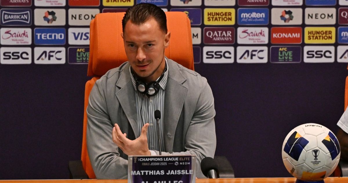 يايسله: الأهلي سيستغل وجود 12 لاعباً أجنبياً أمام الهلال