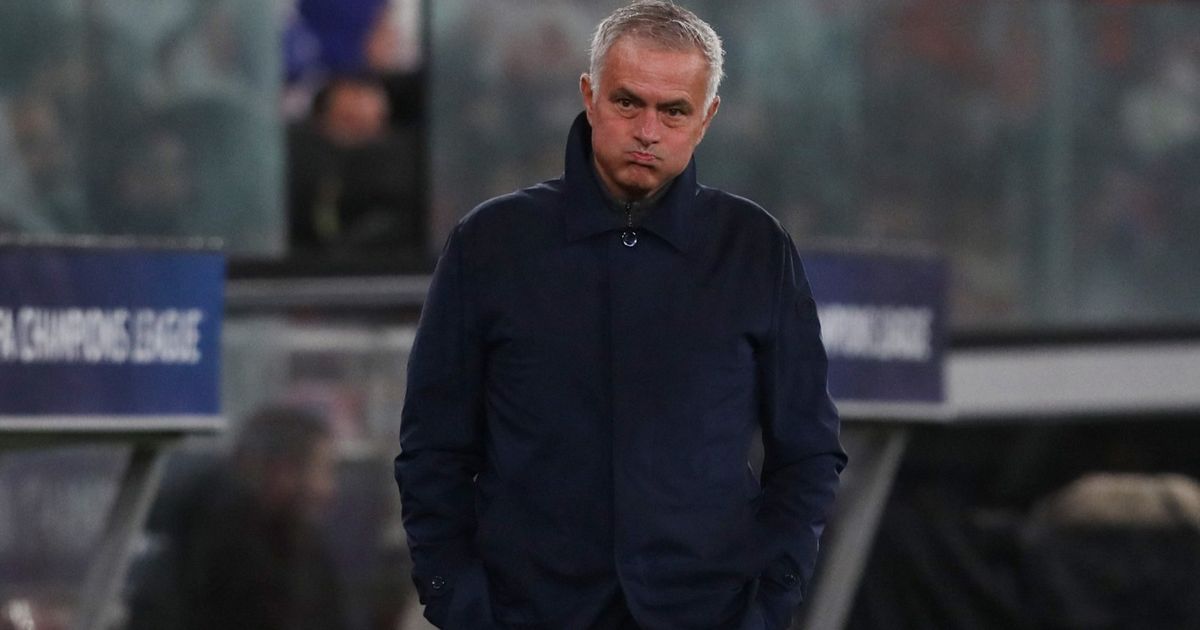 لماذا أُدخل جوزيه مورينيو مستشفى قبل موقعة بنفيكا وريال مدريد؟
