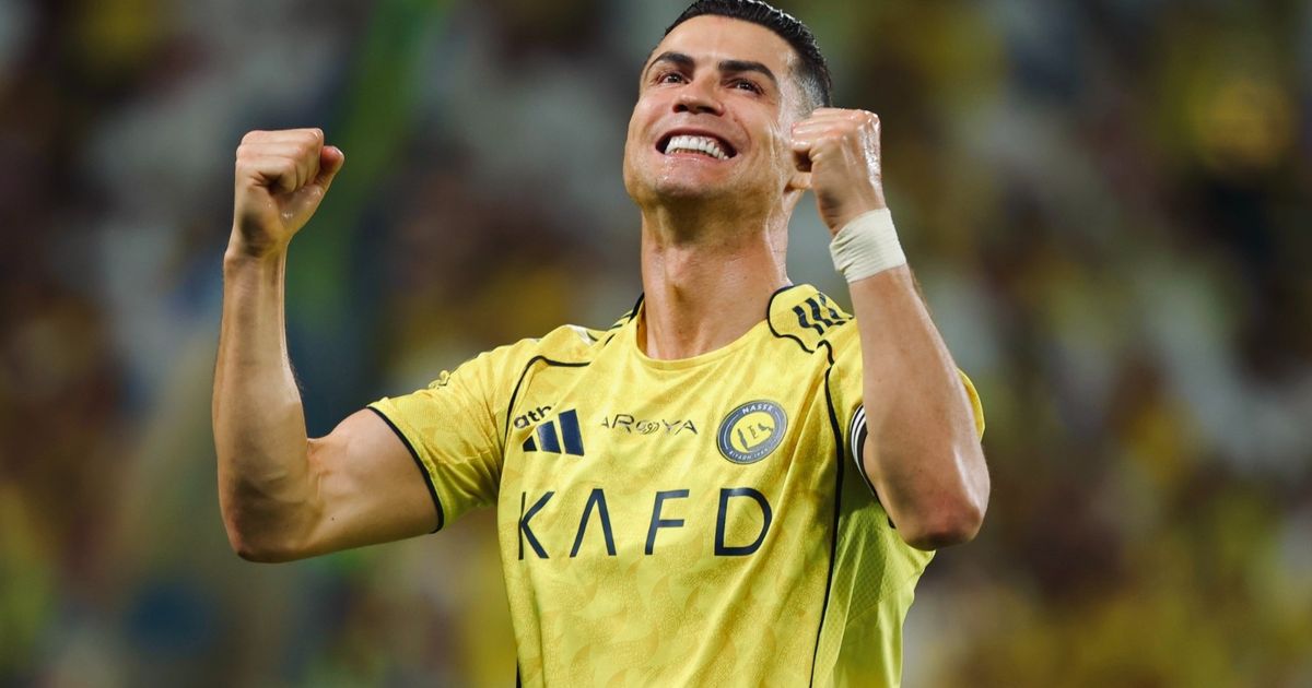 بعد "ثنائية النجمة".. كم هدفاً يفصل رونالدو عن الرقم 1000؟