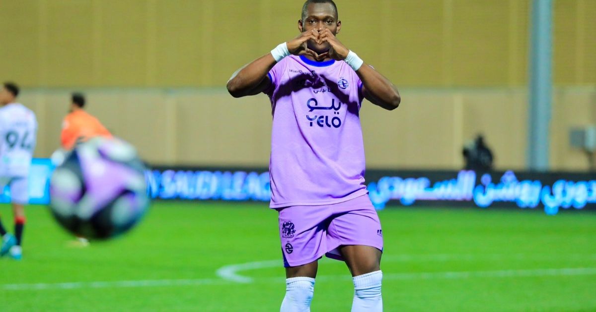 الخلود ينهي إعارة ديانغ مبكراً "تقديراً للعلاقة مع الأهلي"