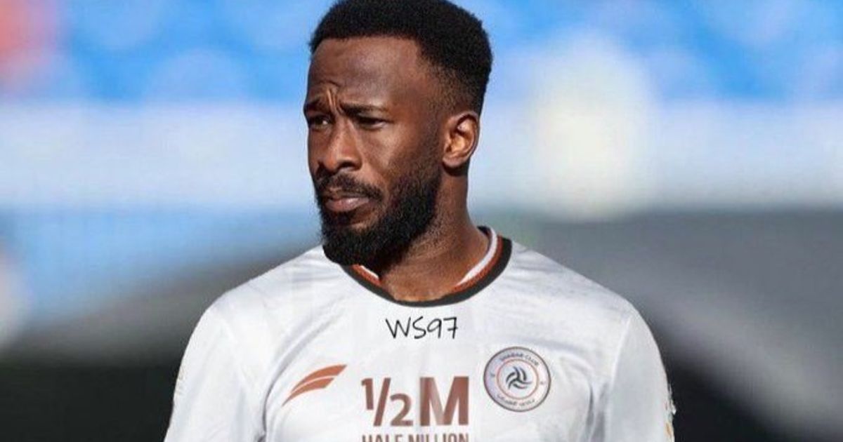 فهد المولد "سقط في منزله" بدبي.. ويتلقى "الرعاية الطبية اللازمة"