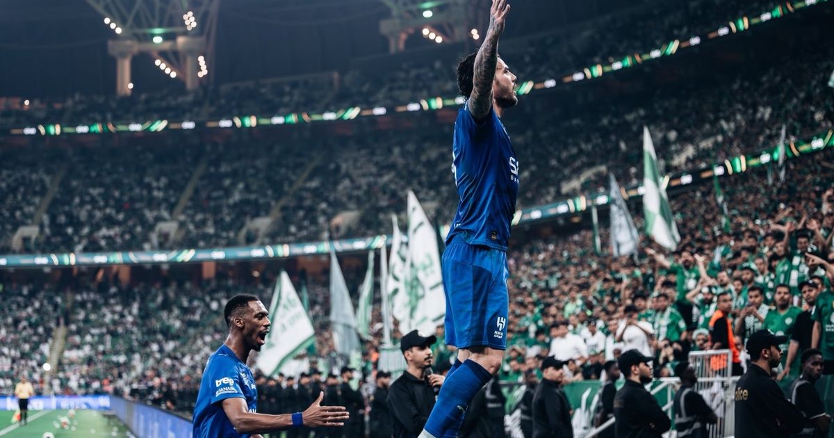 غموض موقف ثيو هرنانديز من بدء مشواره مع الهلال بالموسم الجديد