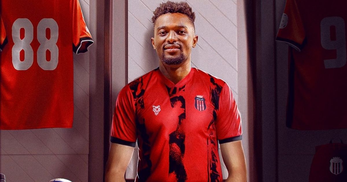 فهـد جديد.. الرياض يضم بيرنارد مينساه هدّاف الطائي