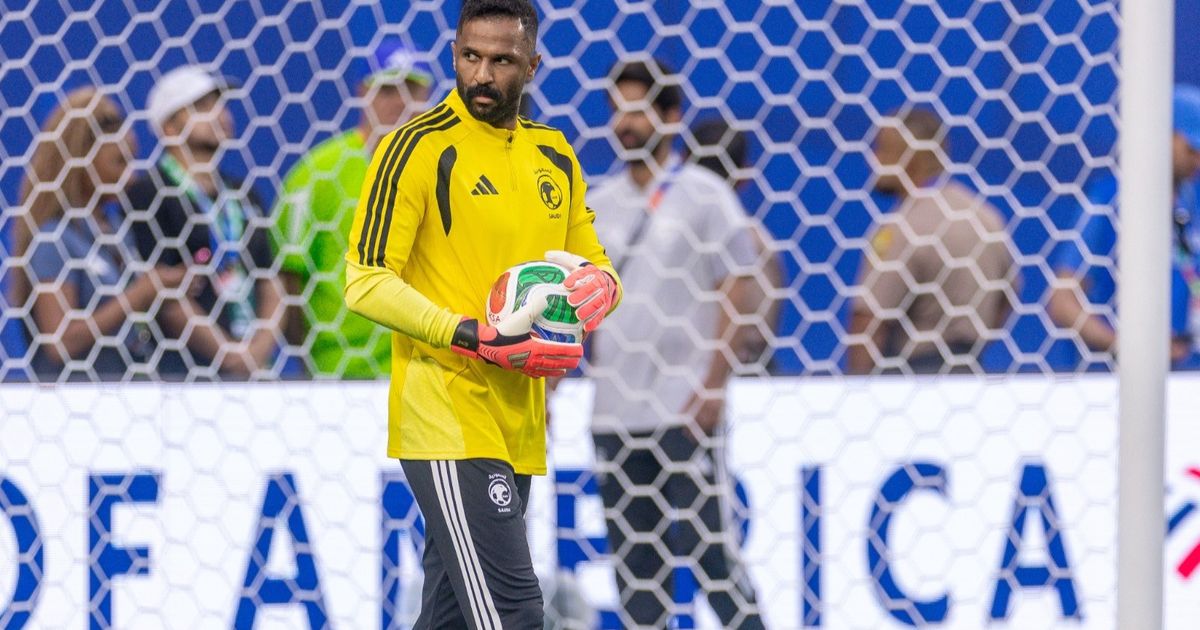 محمد العويس بين عرض الهلال وإغراءات الشباب