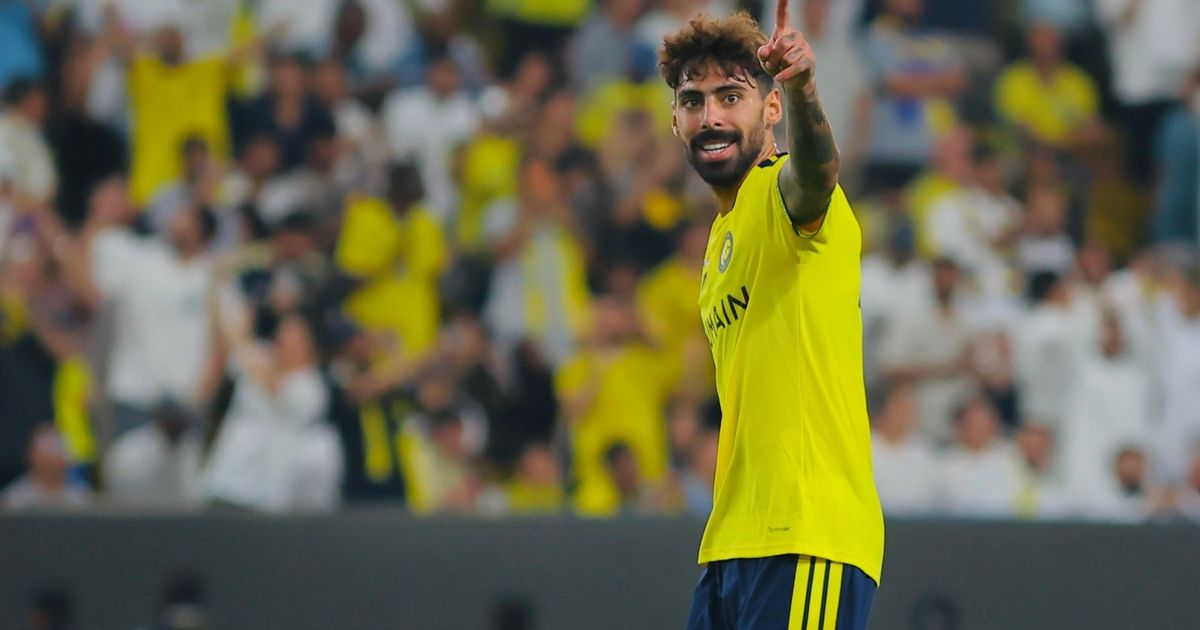 كوستا يتفوق على رونالدو في مباراة النصر والتعاون