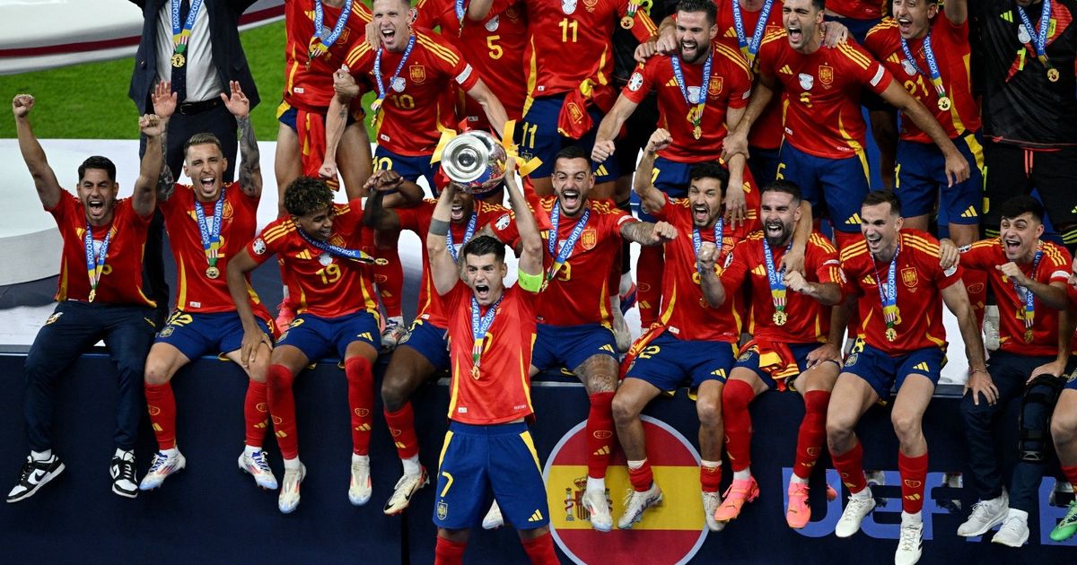 موقع الملاعب : تفتيش مقر الاتحاد الألماني بسبب