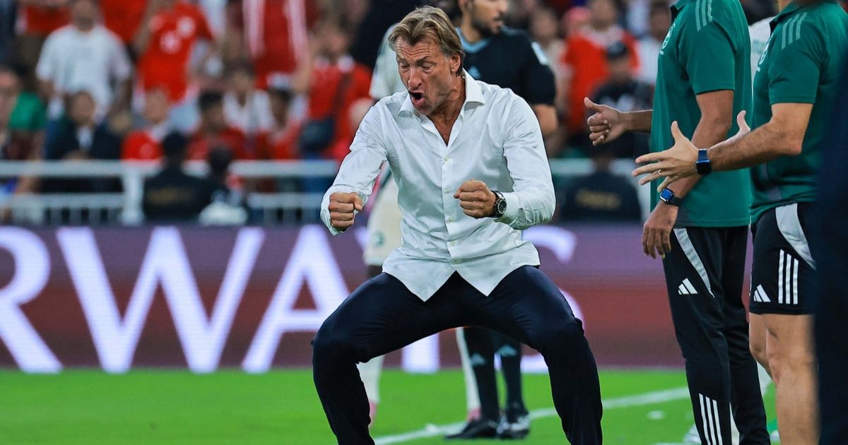 هيرفي رينارد يُصدر كتاباً عن مغامراته من زمالة زيدان إلى زعامة إفريقيا