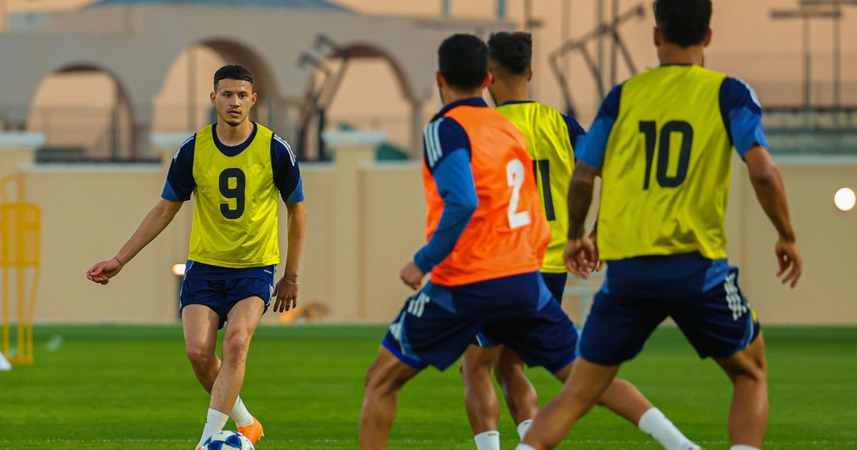 جيسوس يختار 9 محليين في تشكيلة النصر الأساسية أمام أركاداغ