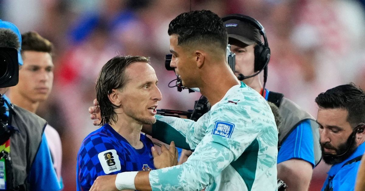 لوكا مودريتش: كريستيانو رونالدو وحش ولديه مكانة خاصة في قلبي