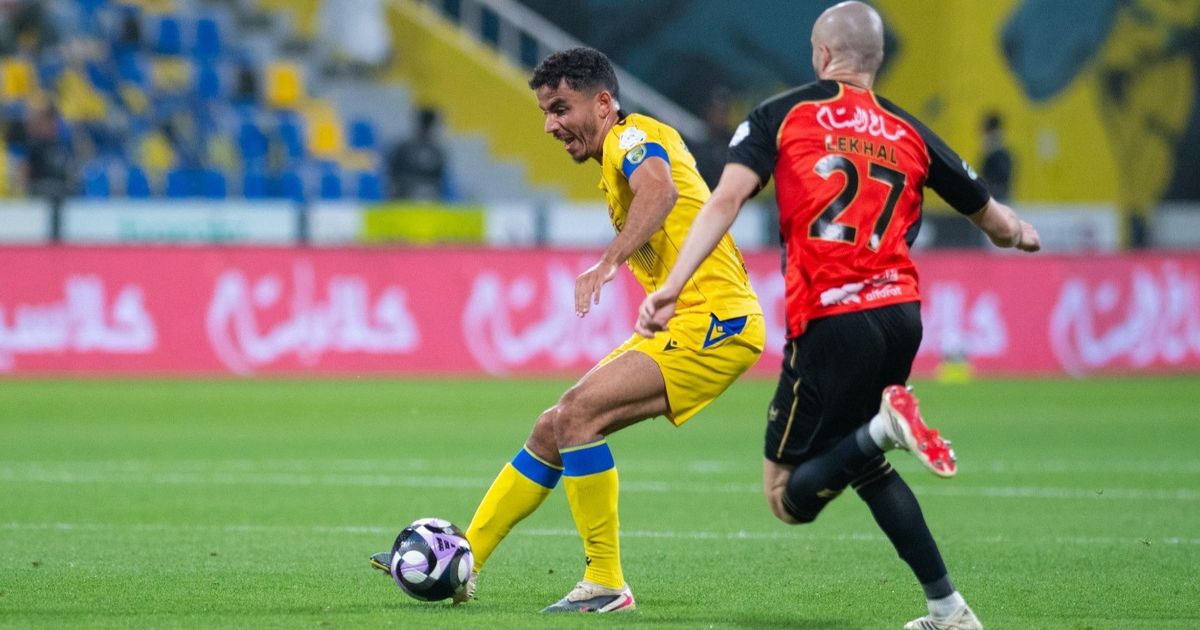 شاهد.. الرياض يخطف تعادلاً من التعاون ويحتفظ بآماله في البقاء بدوري روشن
