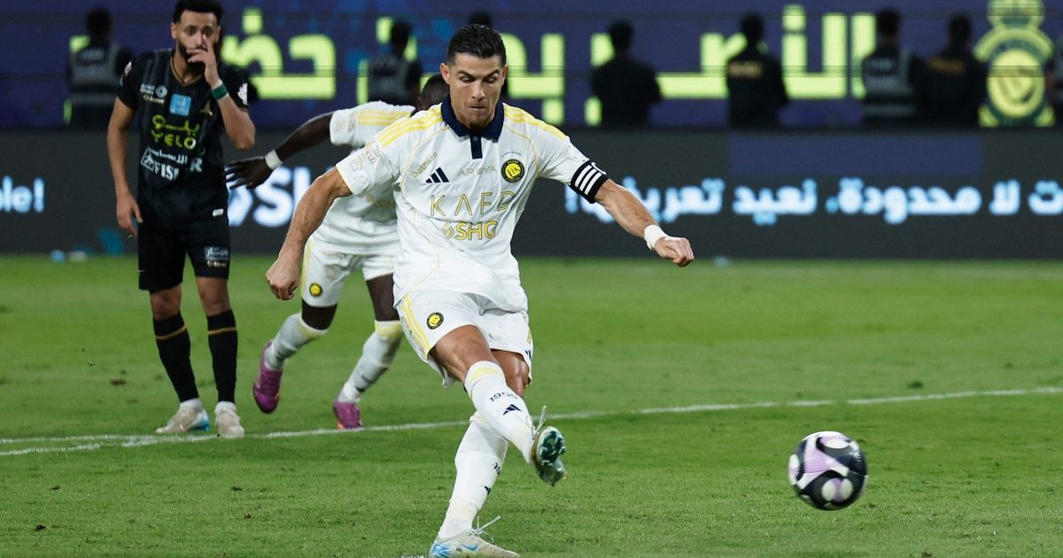 شاهد.. دوران ورونالدو يقودان النصر لفوز متأخر على الخليج