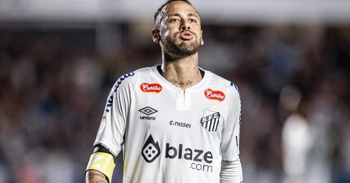 "غضبت مما قاله جيسوس".. نيمار أفضل لاعب في أول ظهور مع سانتوس