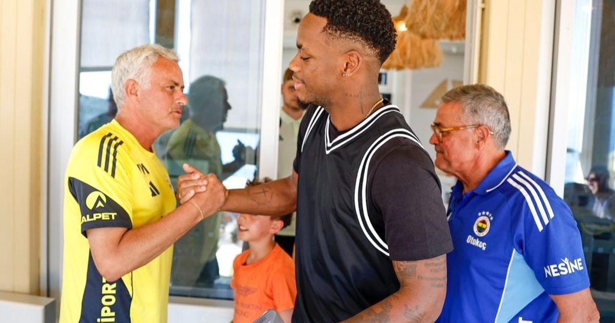 دوران يشرح الأسباب الحقيقية لرحيله عن النصر وتفضيل فنربخشة