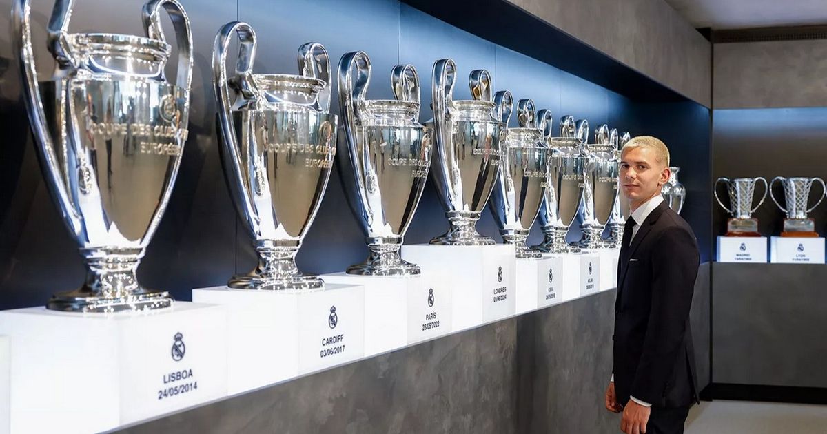 هتافات ريال مدريد لـ"فرانكو" في برنابيو تثير جدلاً واسعاً