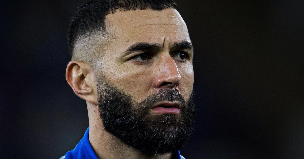 كريم بنزيما يوجه رسالة لجمهور الهلال بعد الخروج من دوري أبطال آسيا للنخبة