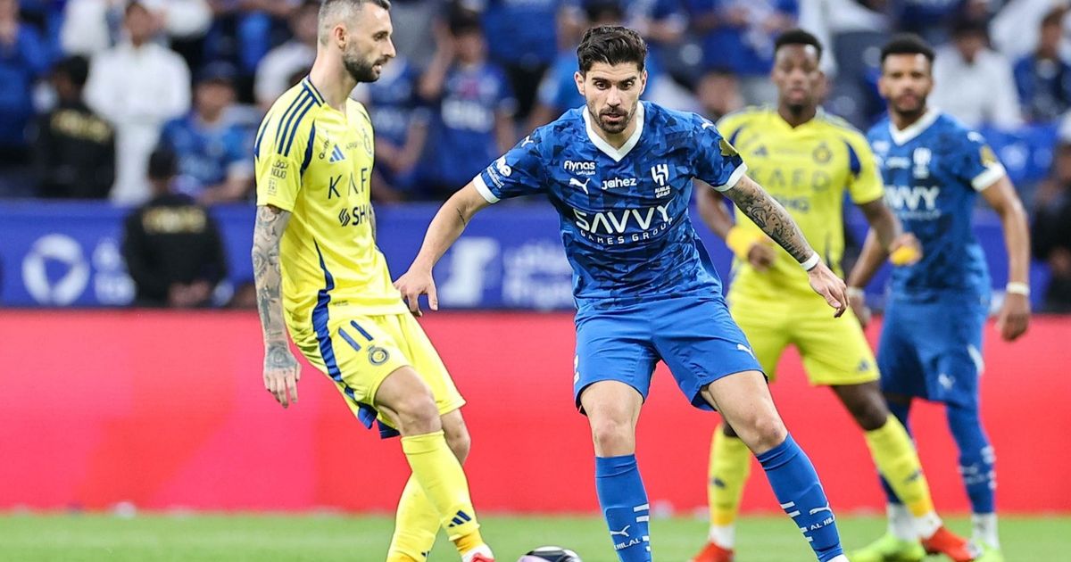 شاهد.. هدف عالمي يمنح النصر التقدم على الهلال بالشوط الأول