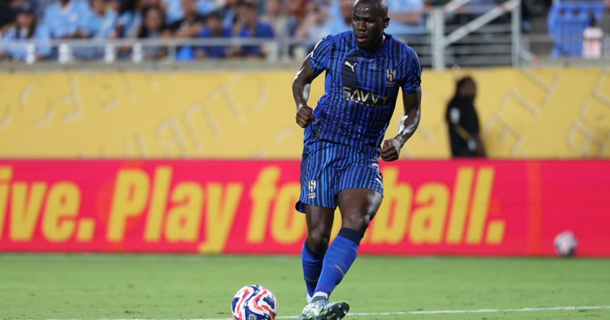 في مباراة للتاريخ.. كوليبالي يلعب المئوية مع الهلال