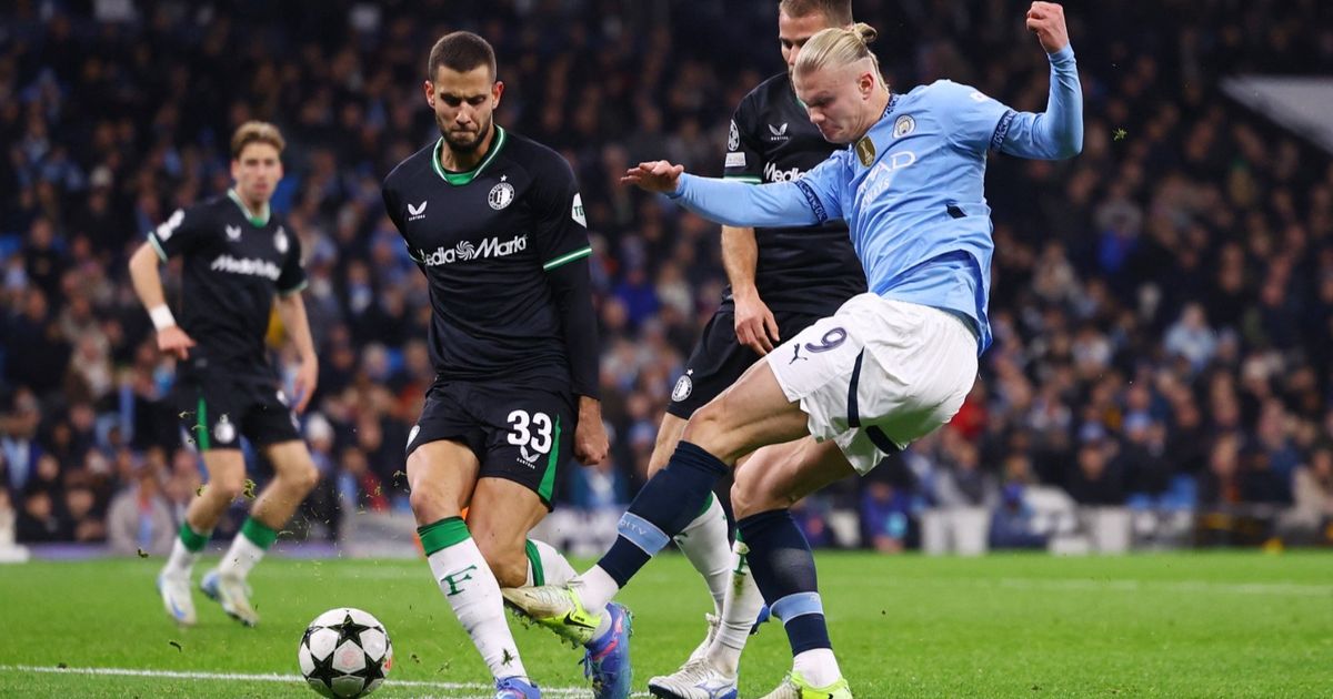 الصفقة الثانية.. النصر السعودي يتفق مع مدافع فينورد