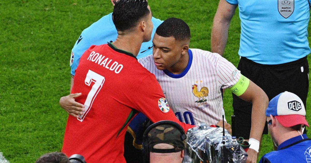 أفضل 10 هدافين في 2025.. ما ترتيب مبابي وميسي ورونالدو وصلاح؟