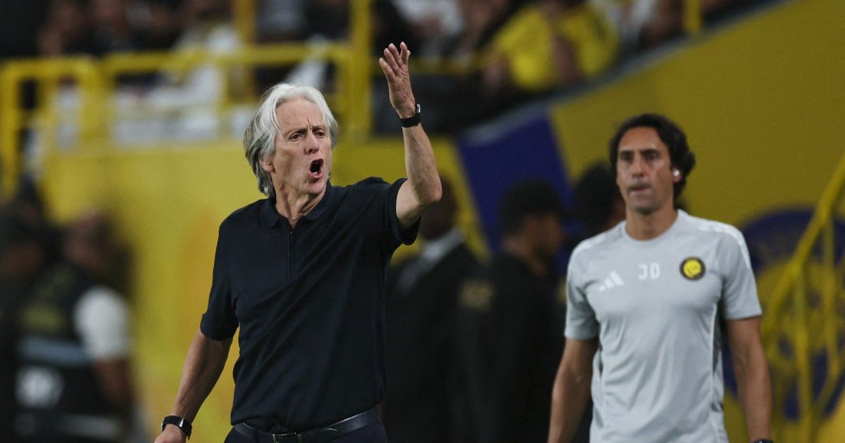 جورجي جيسوس: النصر في طور البناء وتنظيمه الدفاعي يقلقني