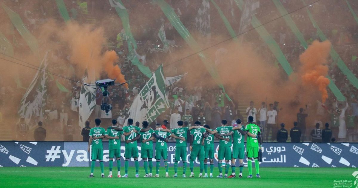 الأهلي يتمسّك باستضافة برسيبوليس على ملعب "الجوهرة المشعة"