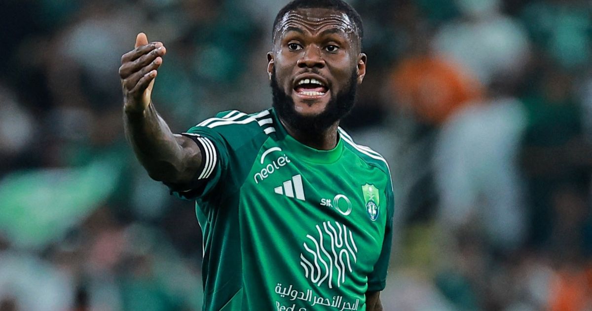 نادٍ إنجليزي يزاحم فيورنتينا على كيسي.. واللاعب متمسك بجدة